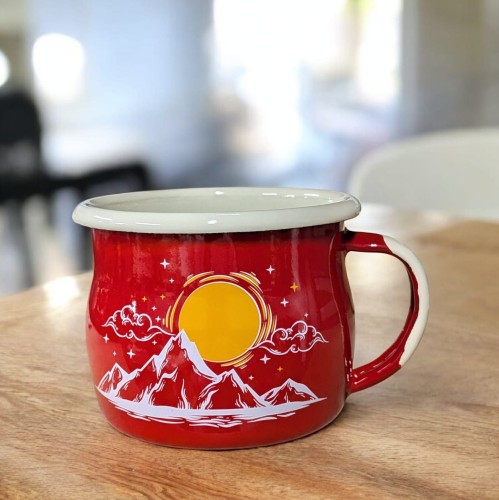 góry ze słońcem.jpeg