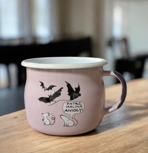 Kubek z nietoperzami "Halina"  - 0,5 l - wypukły,  różowy 