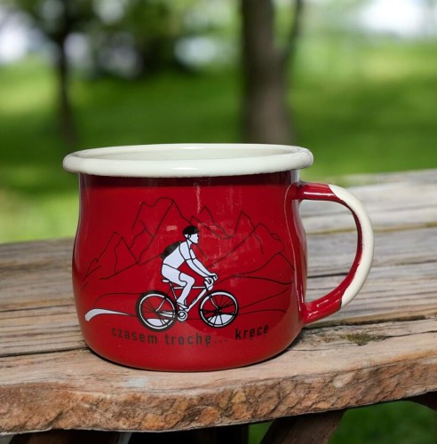 czasem trochę kręcę_czerwony.jpeg