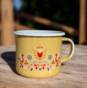 Kubek z kwiatowym motywem ludowym - 0,5 l - żółty 