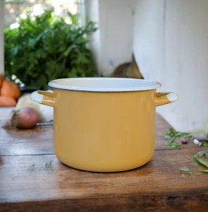 Emaliowany garnek - 2 GATUNEK -  poj. 4,5 litra - żółty 